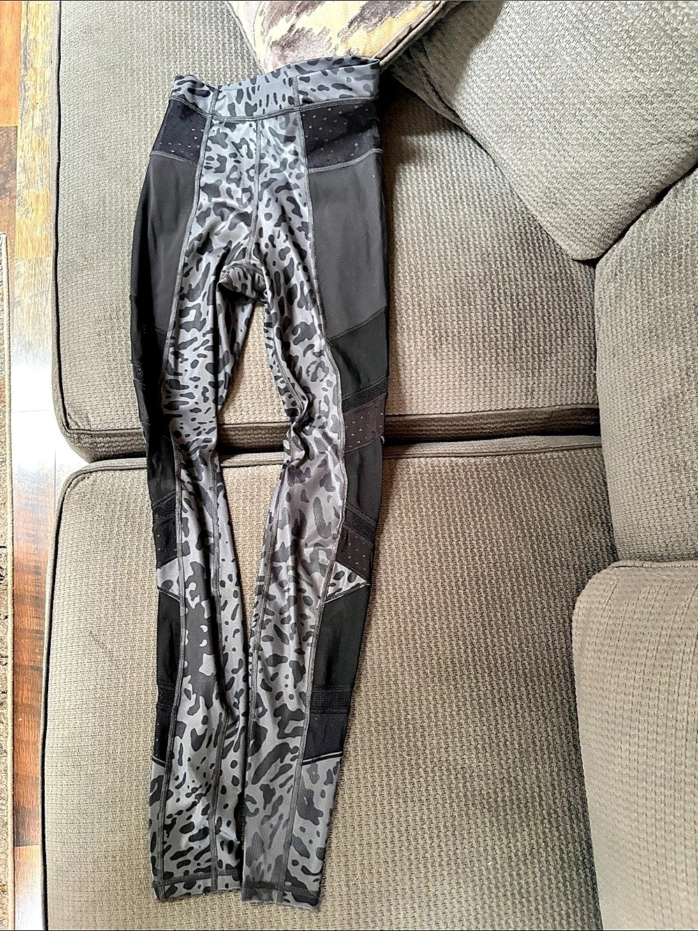 Lululemon Animal Print Leggings in Gray & Black